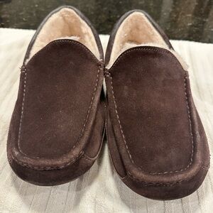 UGG Men’s Ascot Slippers – Dusted Cocoa – Size 9 – Good Condition